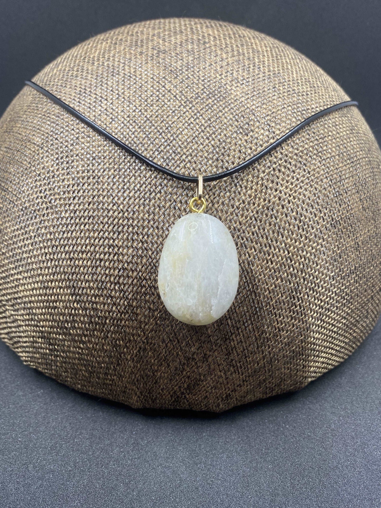 Collier Quartz - CO-10 - Creations Natural Stone